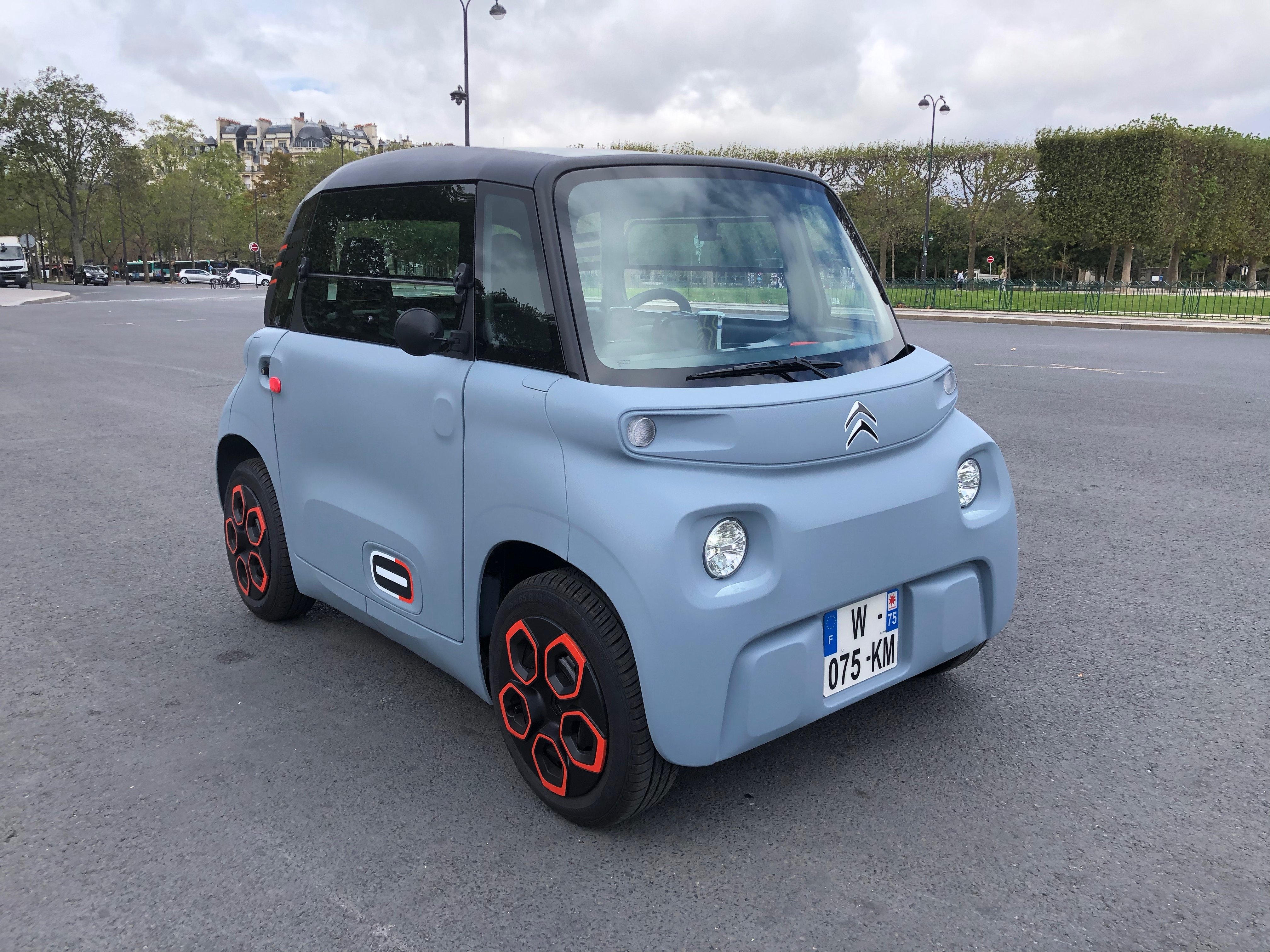 Test] Citroën Ami – 100% ëlectric : une voiture électrique entre deux mondes