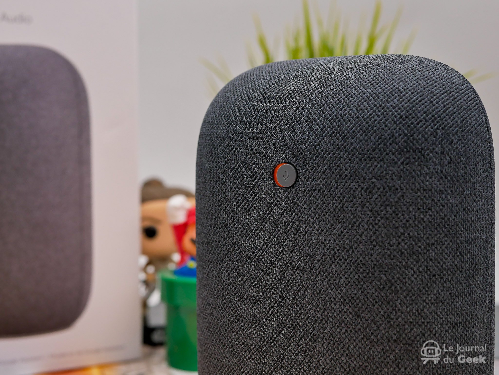 Google annonce deux enceintes connectées: Google Home Mini et Max
