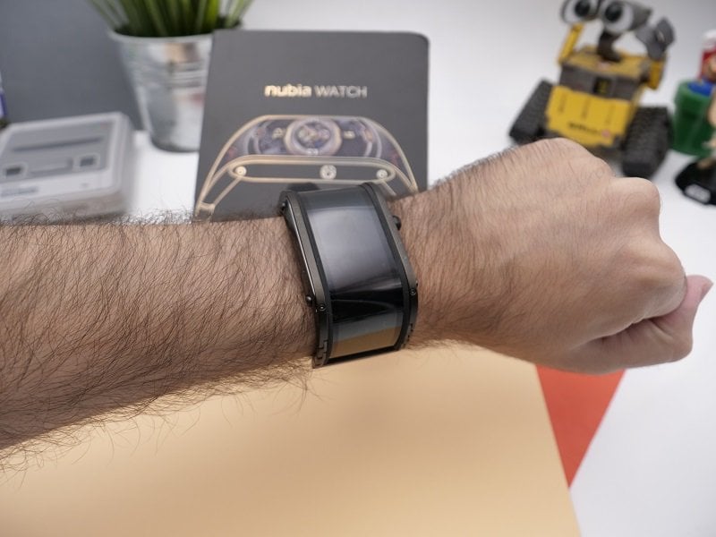 Test] Nubia Watch : le design ne fait pas la montre