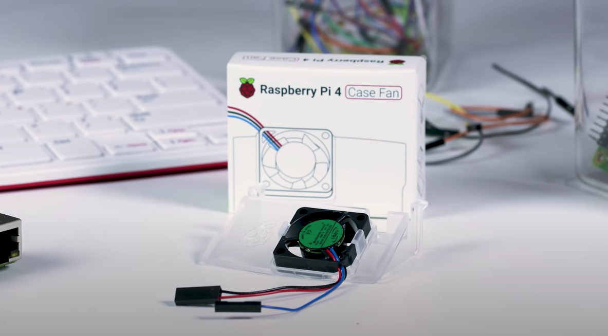 Le Raspberry Pi 4 se dote d'un ventilateur pour 5$ !