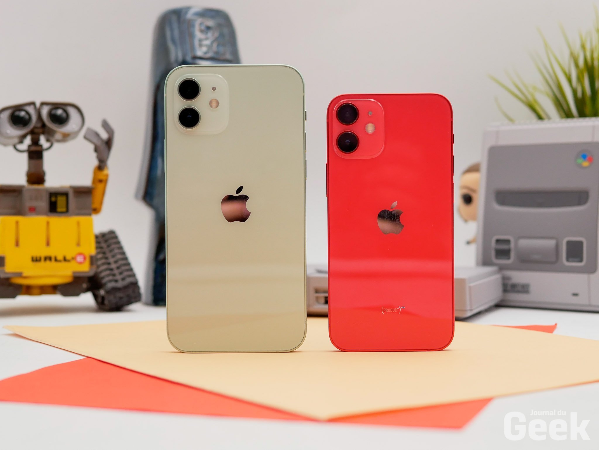 Test iPhone 12 et 12 Mini : valent-ils encore le coup en 2023 ?