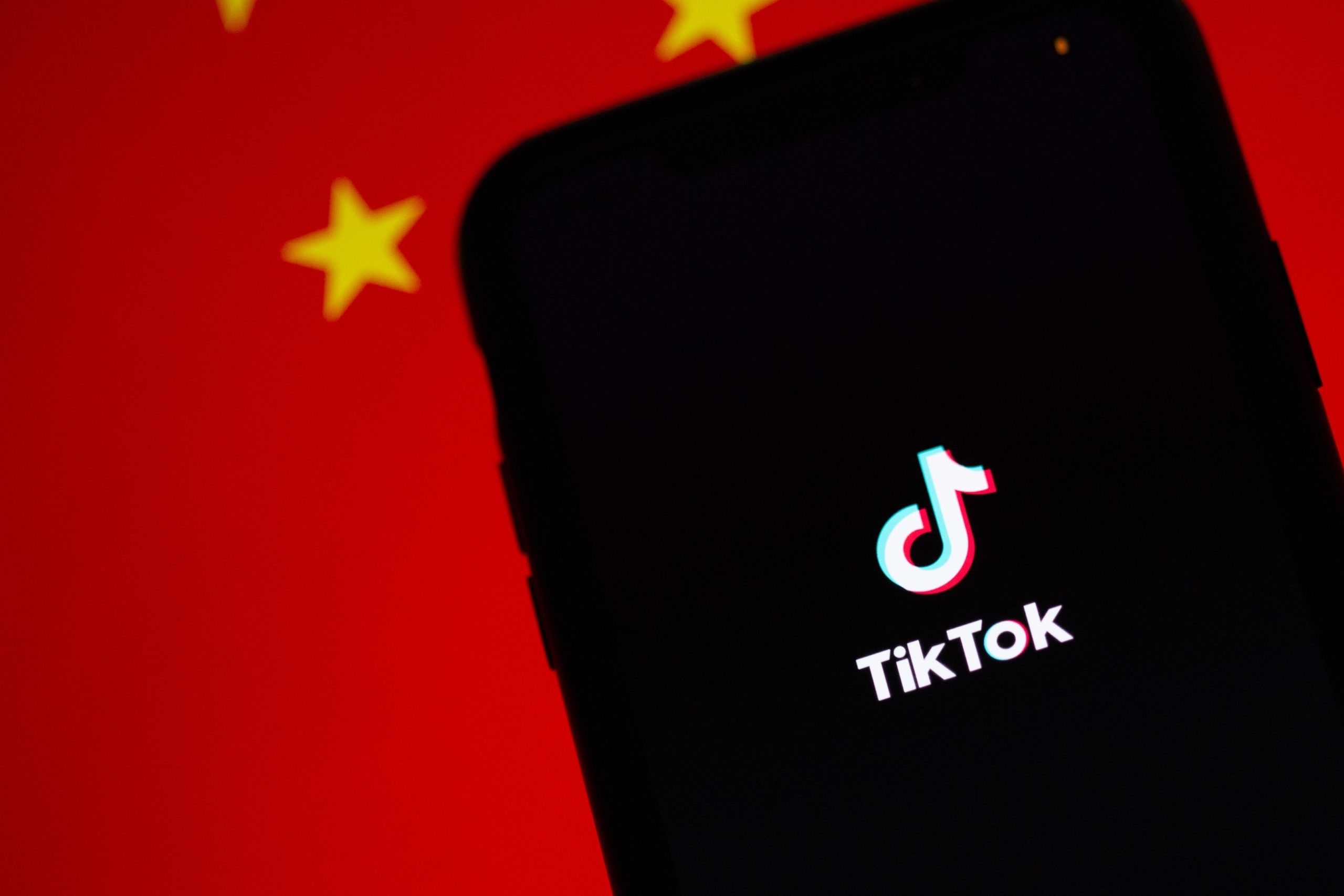 Logo Tiktok avec drapeau chinois