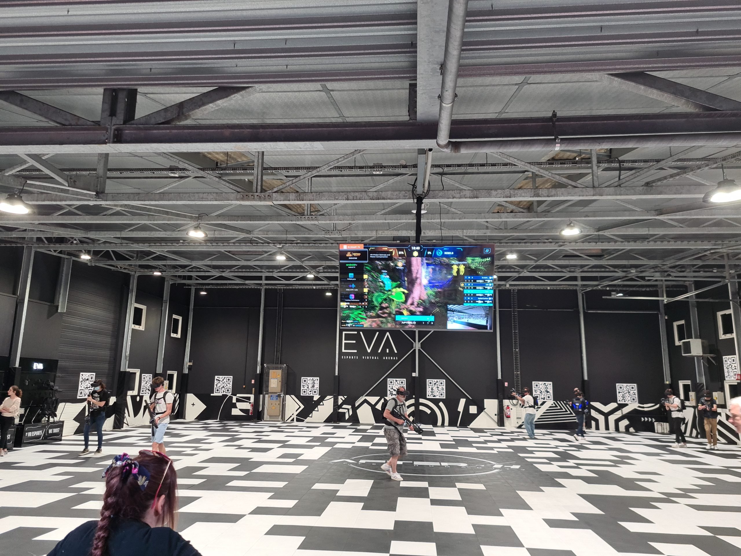 EVA arena free roaming