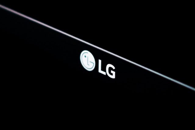 LG
