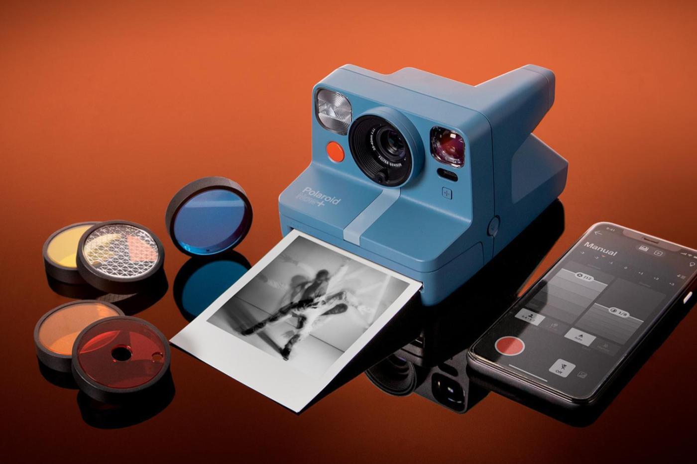 Polaroid Now+ : l'appareil analogique boosté grâce à une application