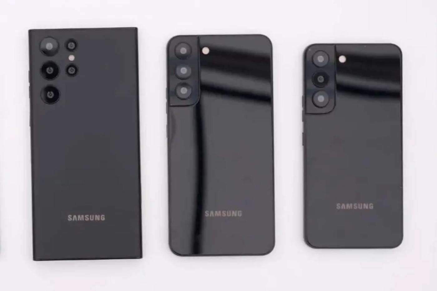 Samsung Galaxy S22 Leaks