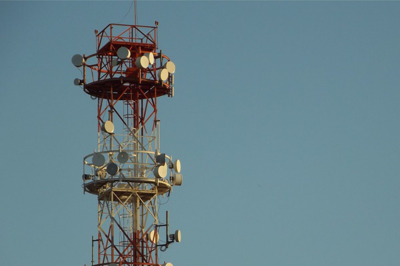 antenne-communication-orange