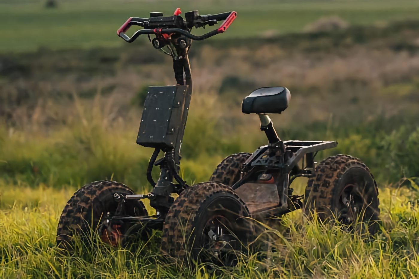 EZRaider : un quatre roues électrique, entre trottinette et quad