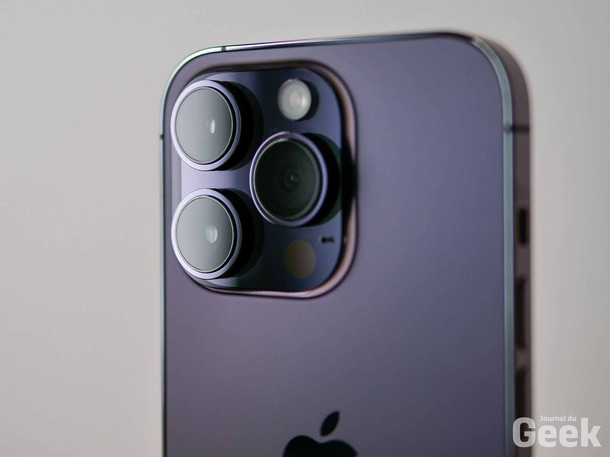 Apple propose l'iPhone 12 Studio pour choisir son iPhone et ses  accessoires MagSafe