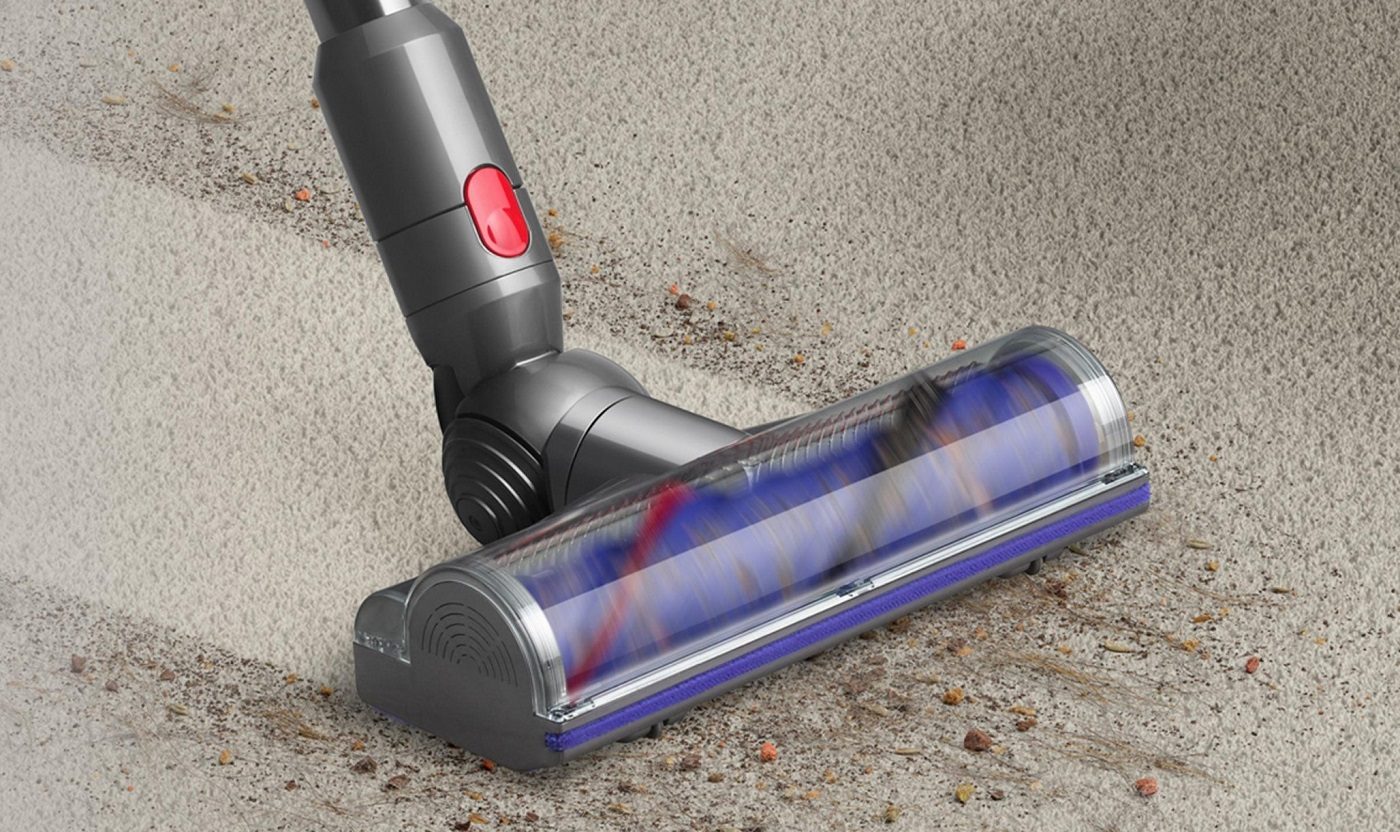 Le prix de l'aspirateur Dyson V10 chute comme jamais avec cette