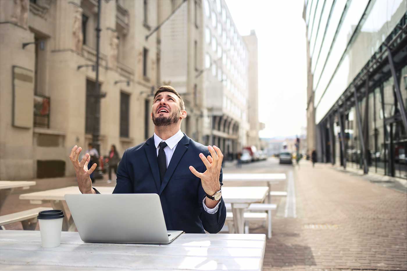 Homme détresse stress