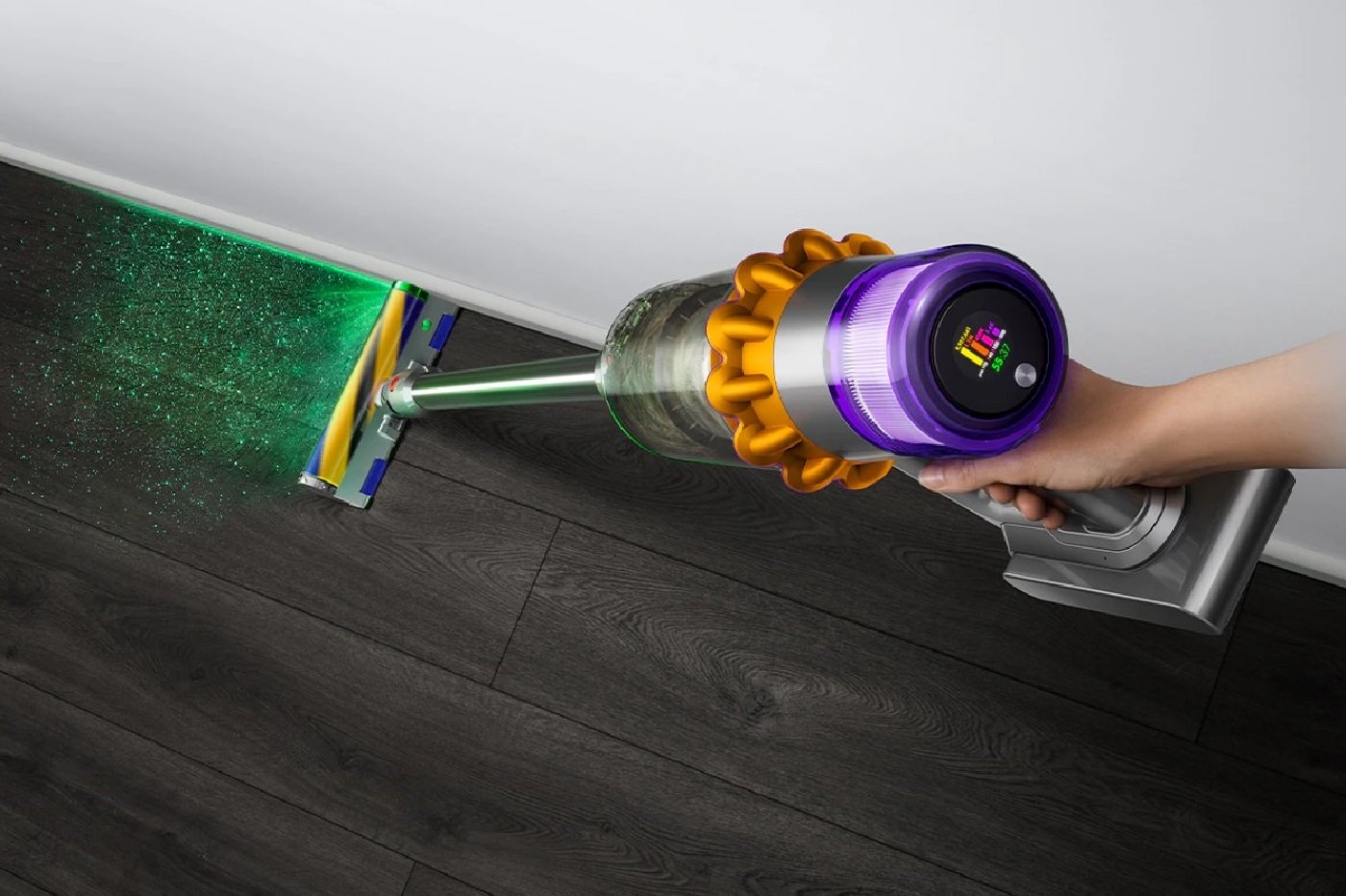 L'aspirateur balai Dyson V12 Detect voit son prix s'effondre de