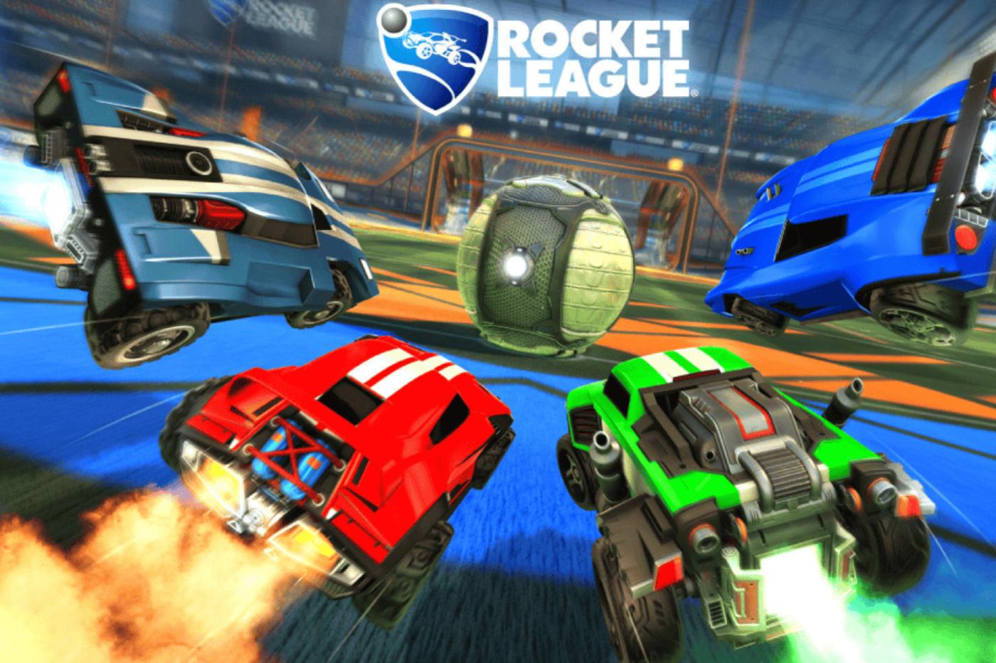 des joueurs de rocket league filent vers le ballon