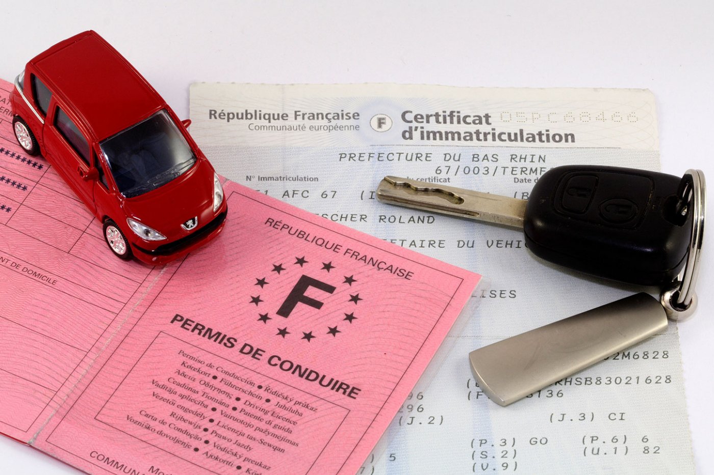 Tout ce qui change avec le nouveau permis de conduire: si vous devez le  renouveler, cela vous coûtera entre 20… et 40€