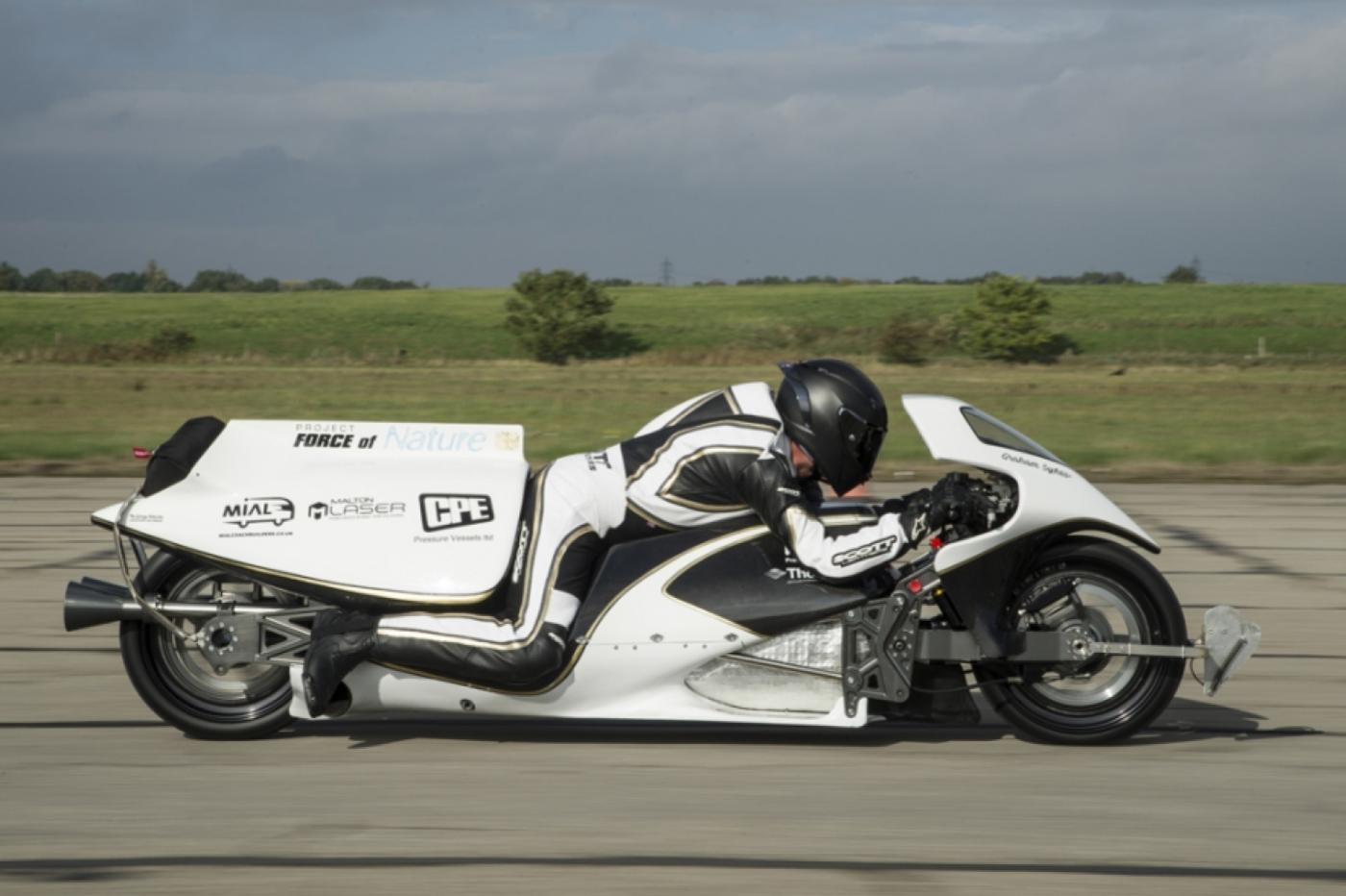 La moto à vapeur Force of Nature