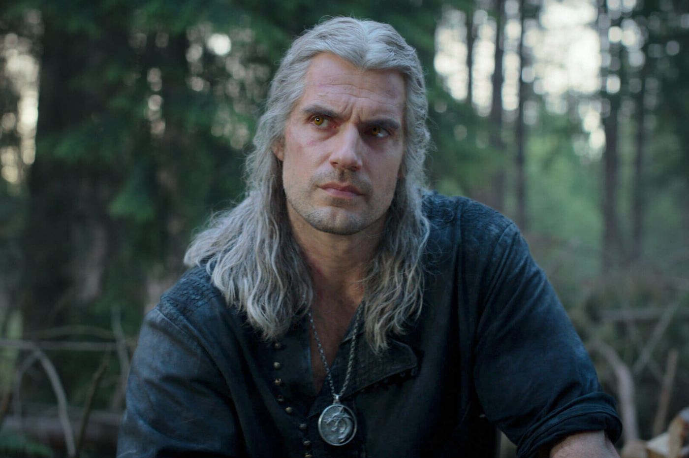 Henry Cavill dans la peau de The Witcher