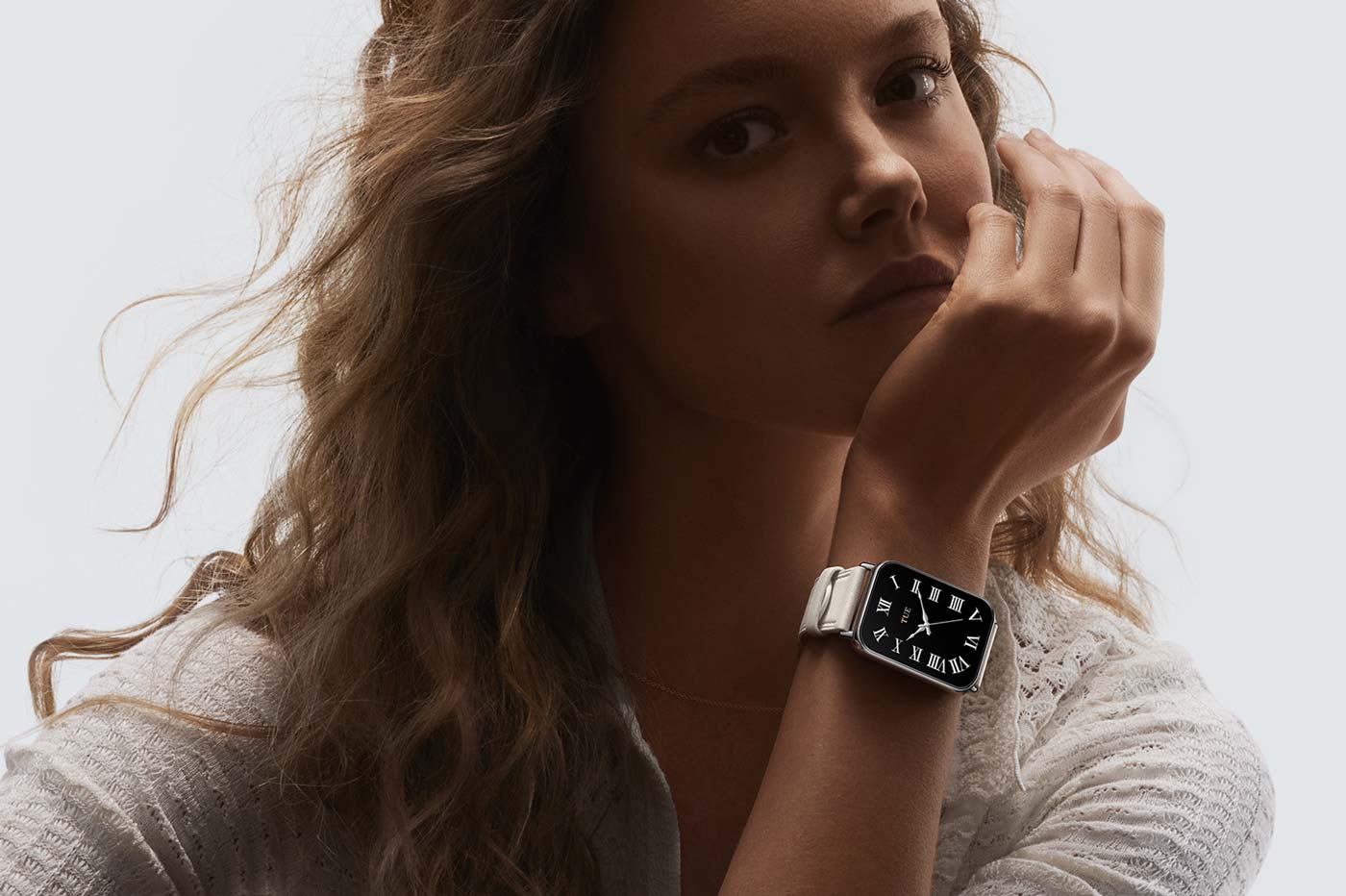 Xiaomi Smart Band 8 Pro : ce bracelet se prend pour une Apple Watch