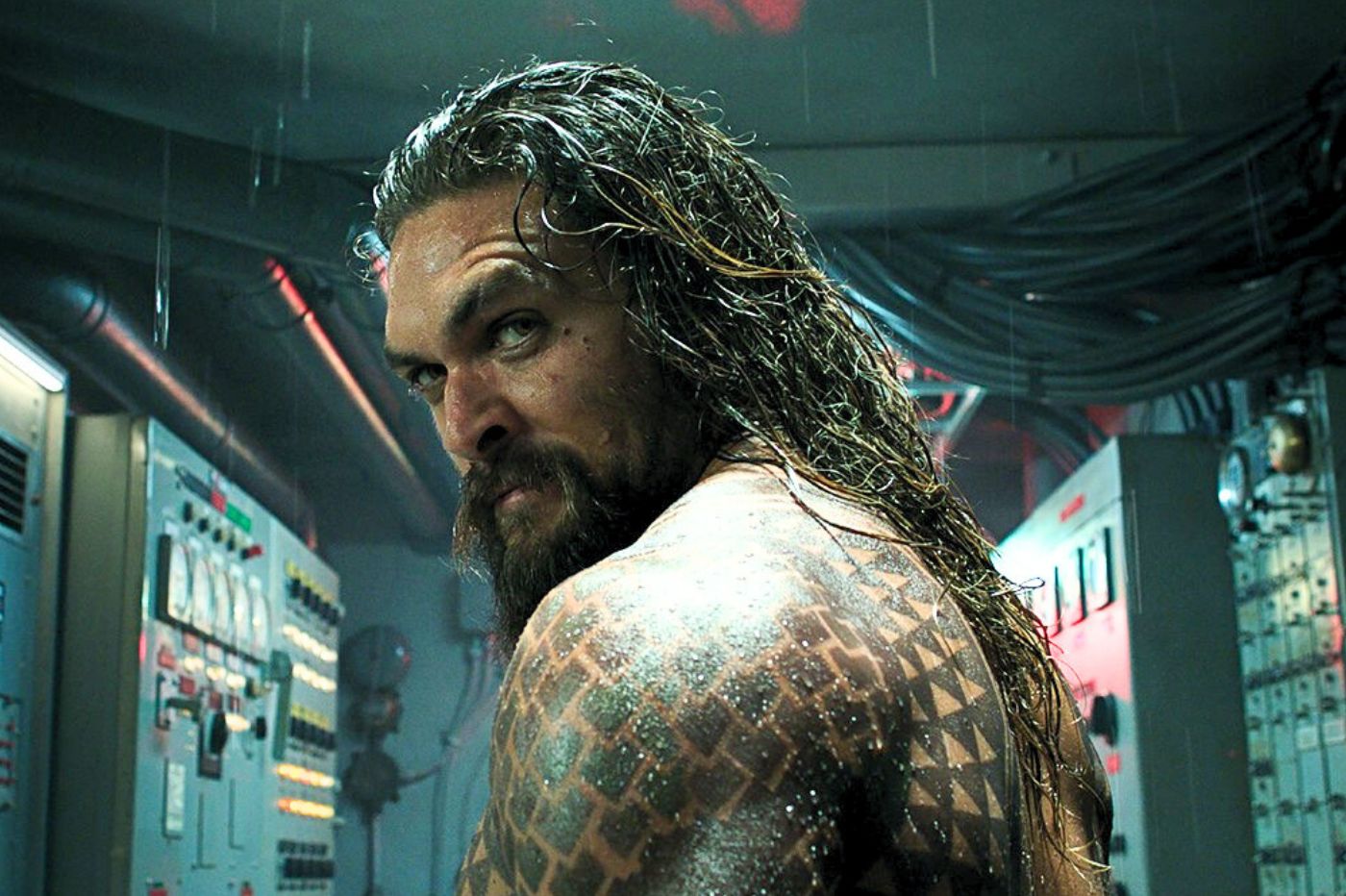 Jason Momoa dans la peau d'Aquaman