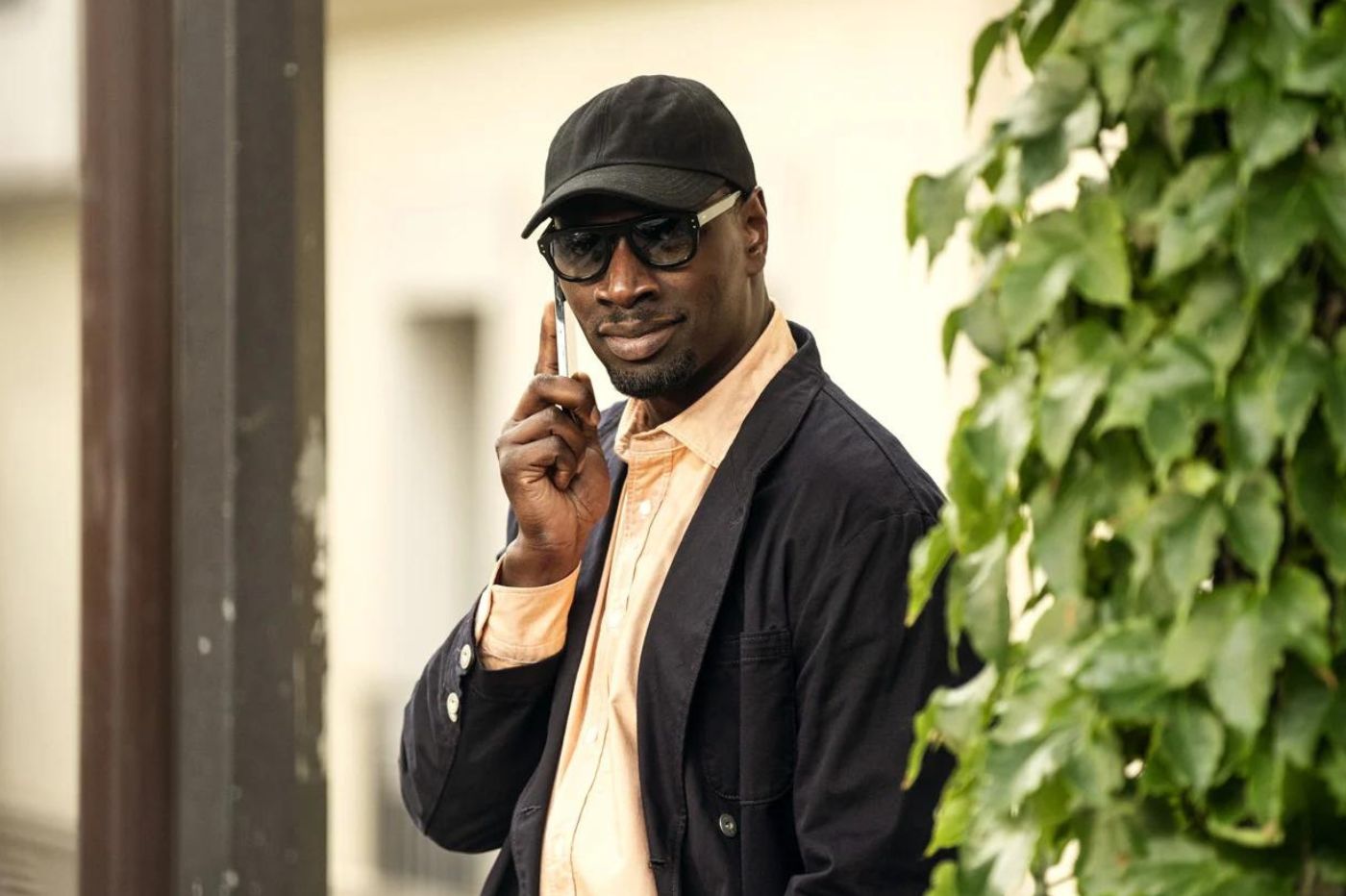 Omar Sy dans la série Netflix