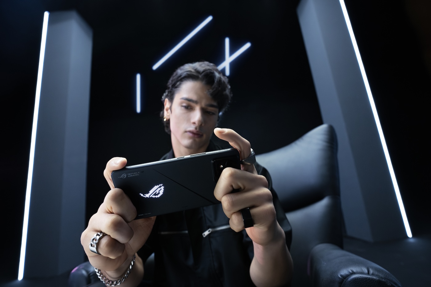 Asus ROG Phone 8 Series