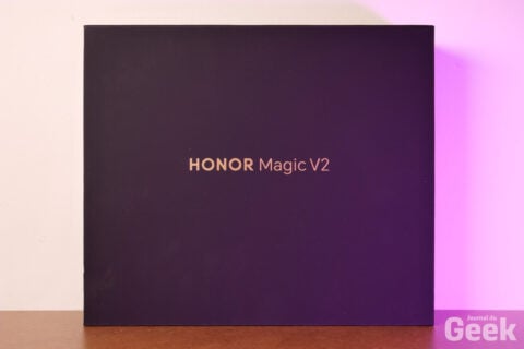 Honor Magic V2