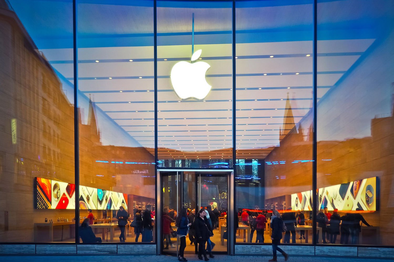 Apple Logo Apple Store