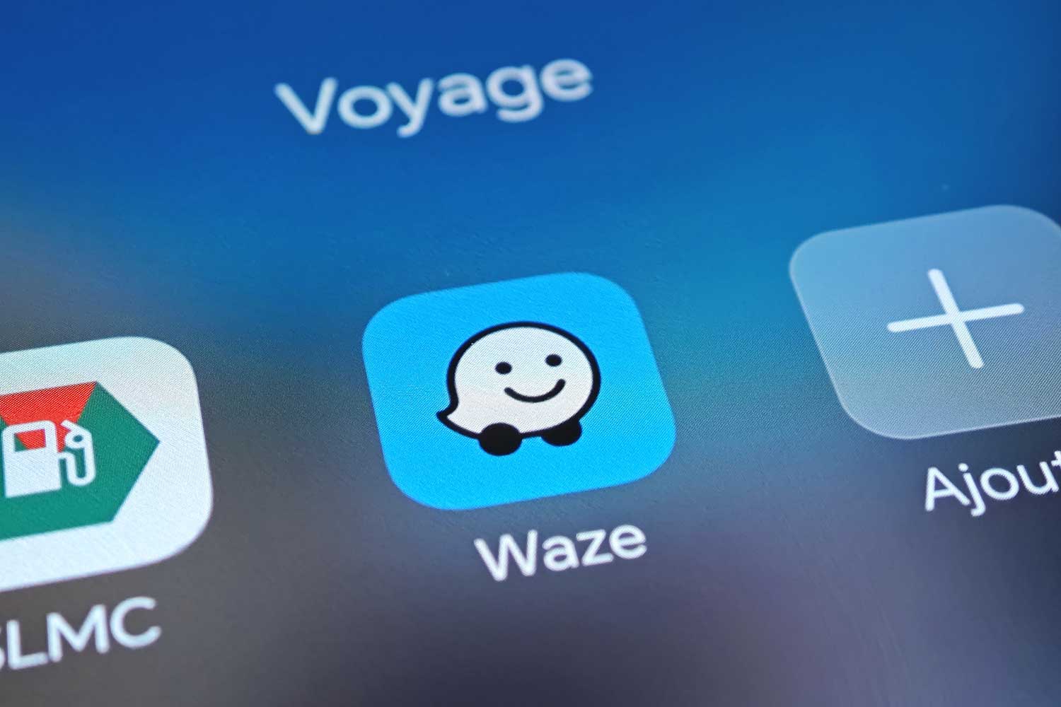 Waze App Logo