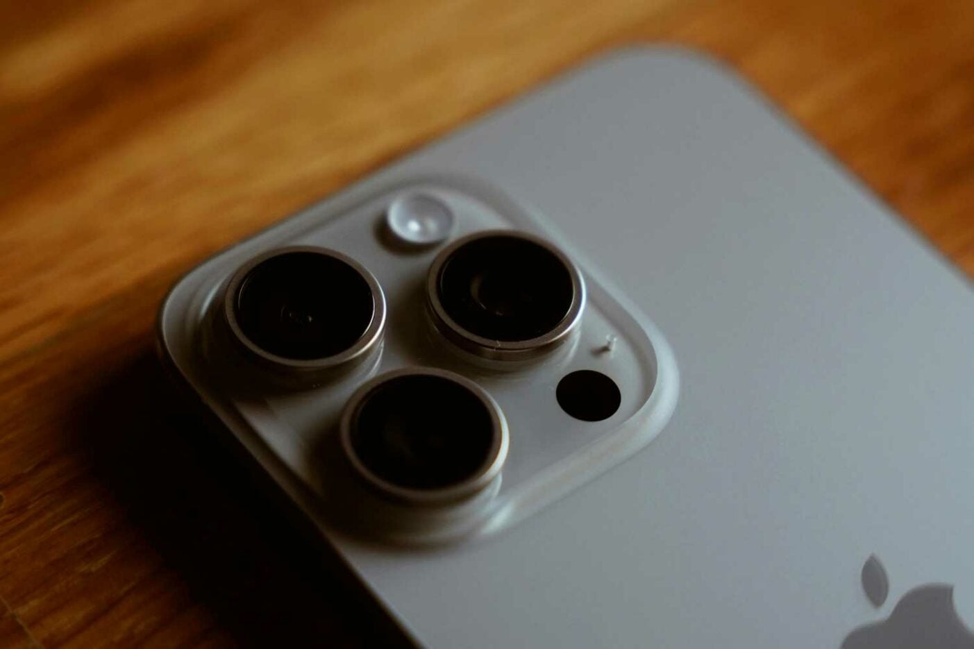 Iphone 15 Pro Smartphone