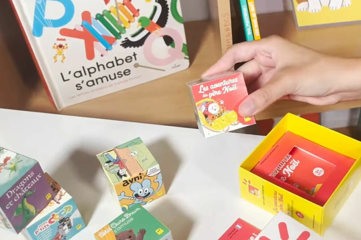 LeapFrog® Ma première liseuse interactive avec 10 histoires à explorer - Version francaise, 3+ Ans