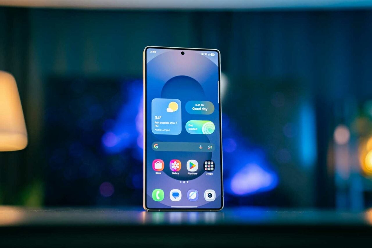Samsung Galaxy S25 Smartphone