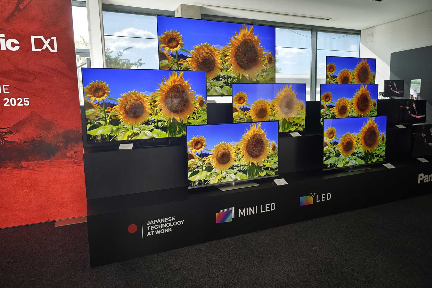 Panasonic Tv 2025 Oled Lcd (7)