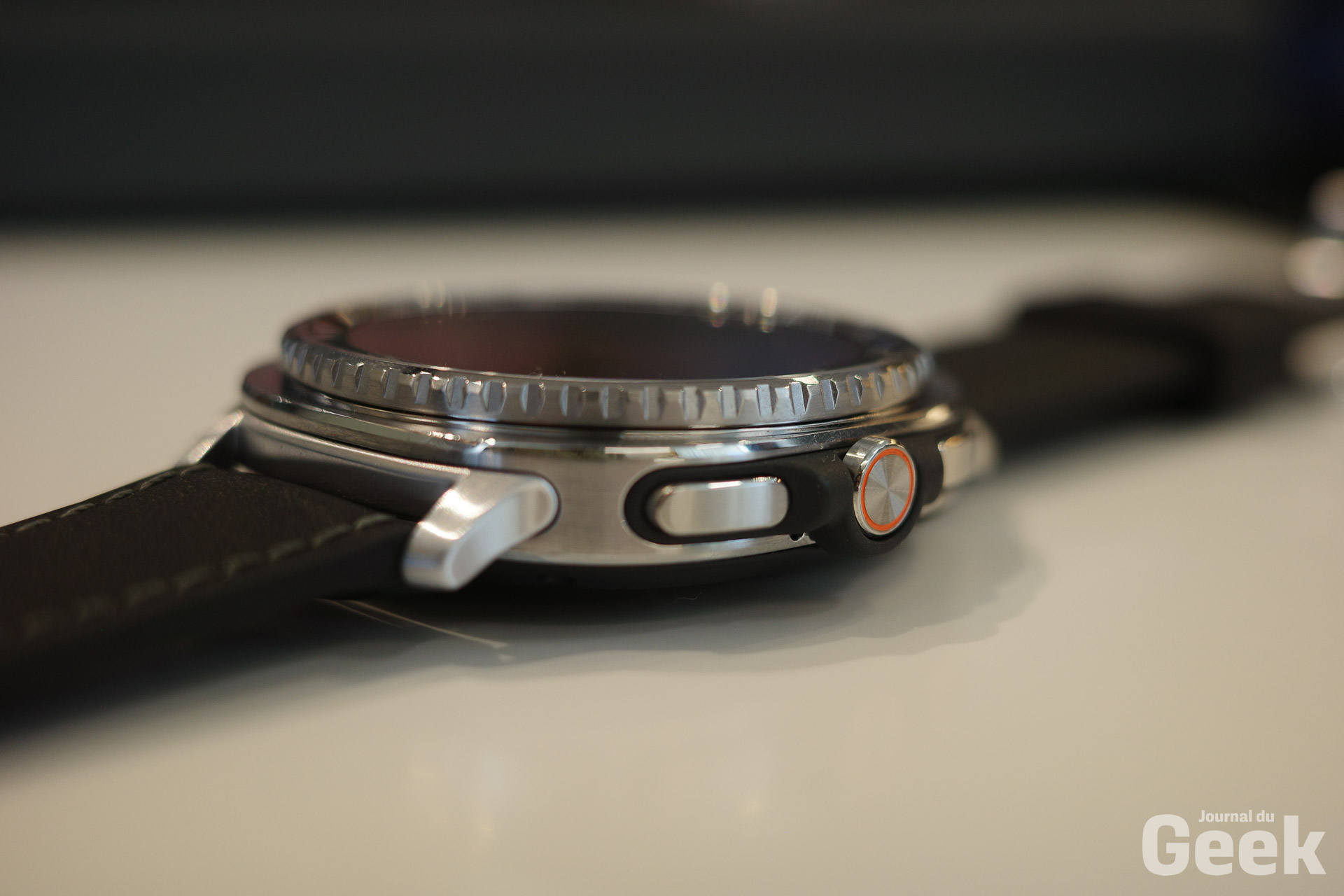 Samsung Galaxy Watch8 Classic 03