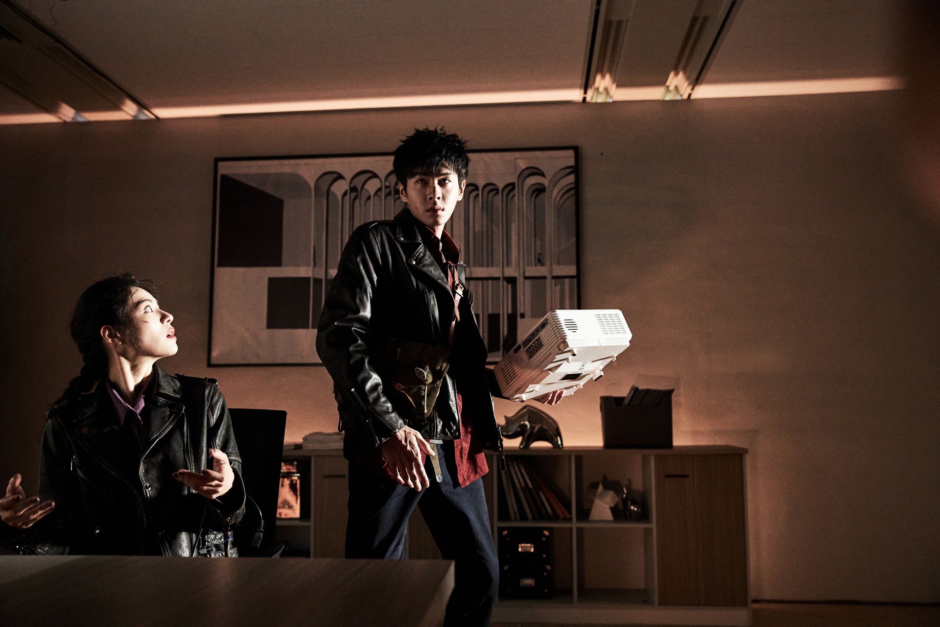 Pourquoi vous devez absolument voir Escape From the 21st Century, le film le plus fou de l'été !