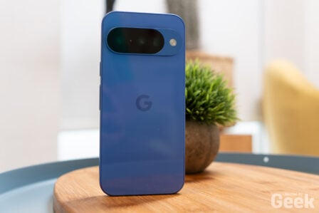 Google Pixel 10 07