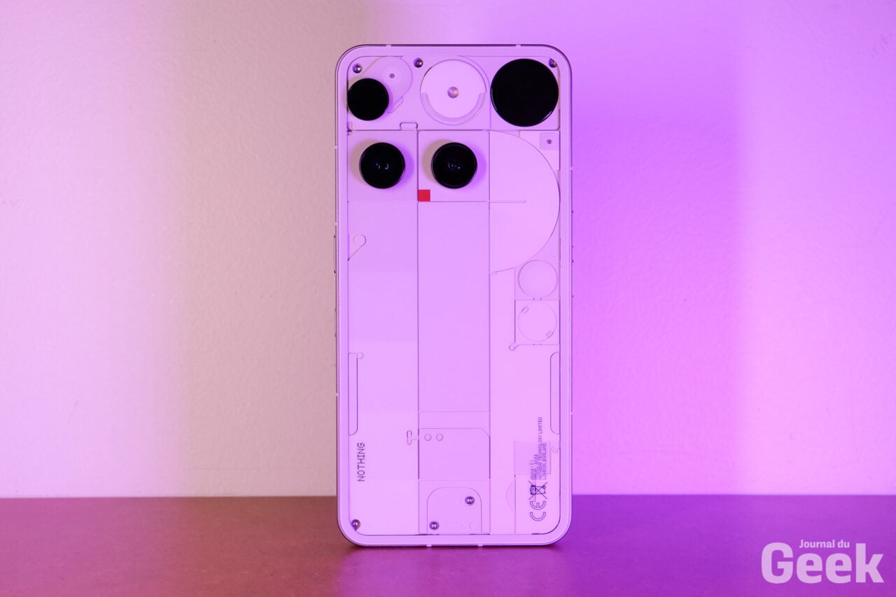 Nothing Phone (3) 03