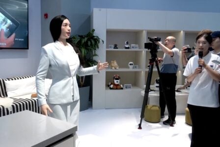 Centre Commercial Pékin Robot