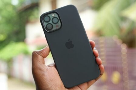 iPhone 16 Pro Max (3)