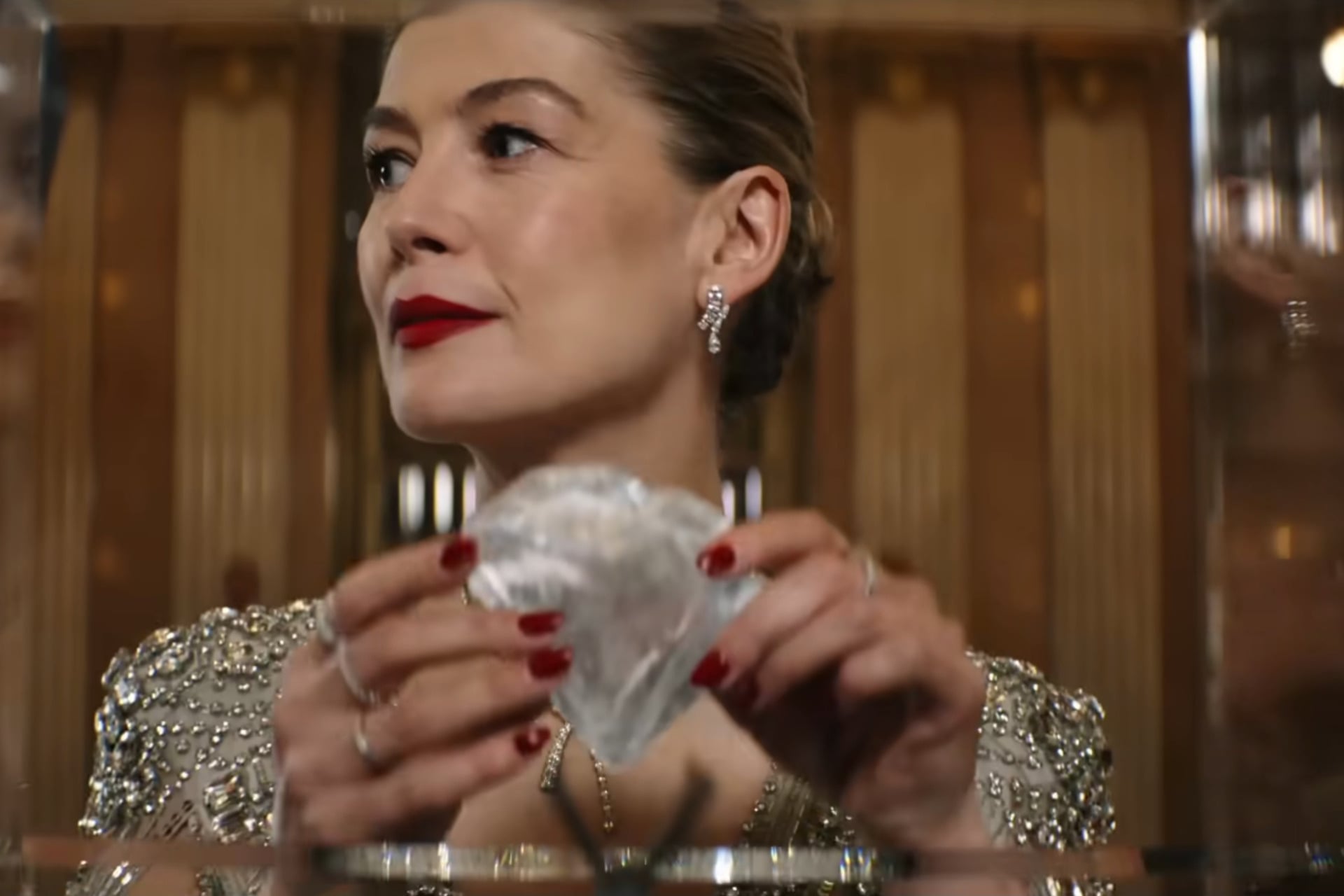 Rosamund Pike