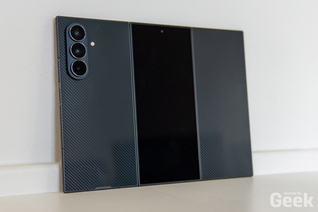 Samsung Galaxy Z Trifold 02