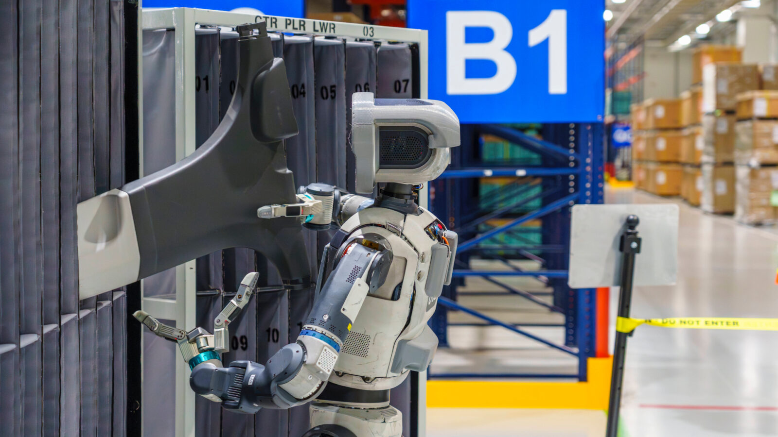 人型ロボット「アトラス」が現代自動車の工場で働くことになる