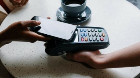 Apple Pay Pexels