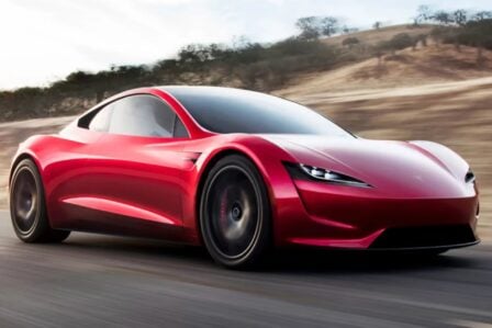 Tesla Roadster nouvelle génération sur circuit, attendu pour avril 2025
