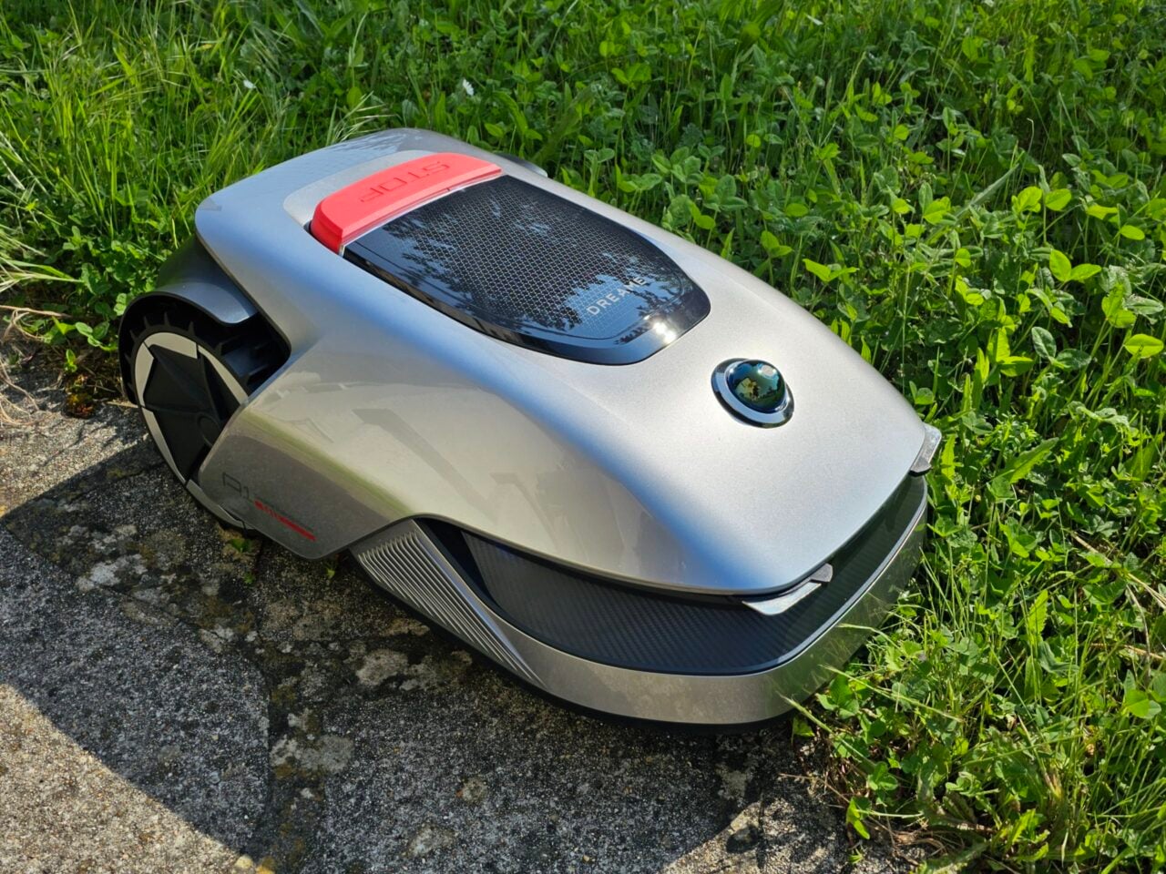 Robot tondeuse Dreame