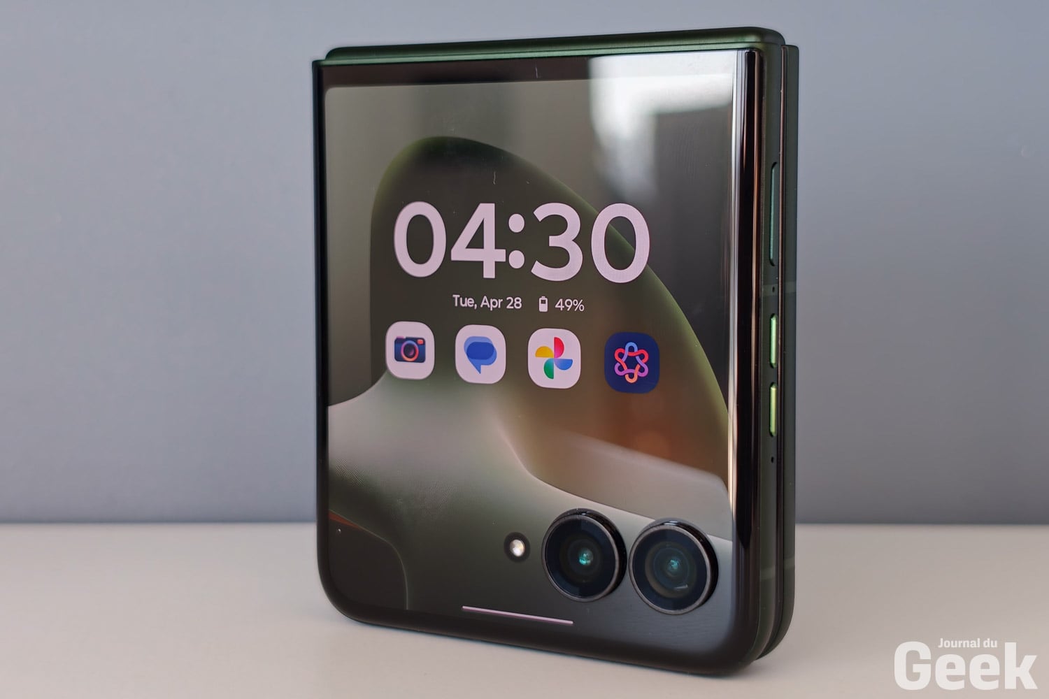 Motorola RAZR 70 Plus