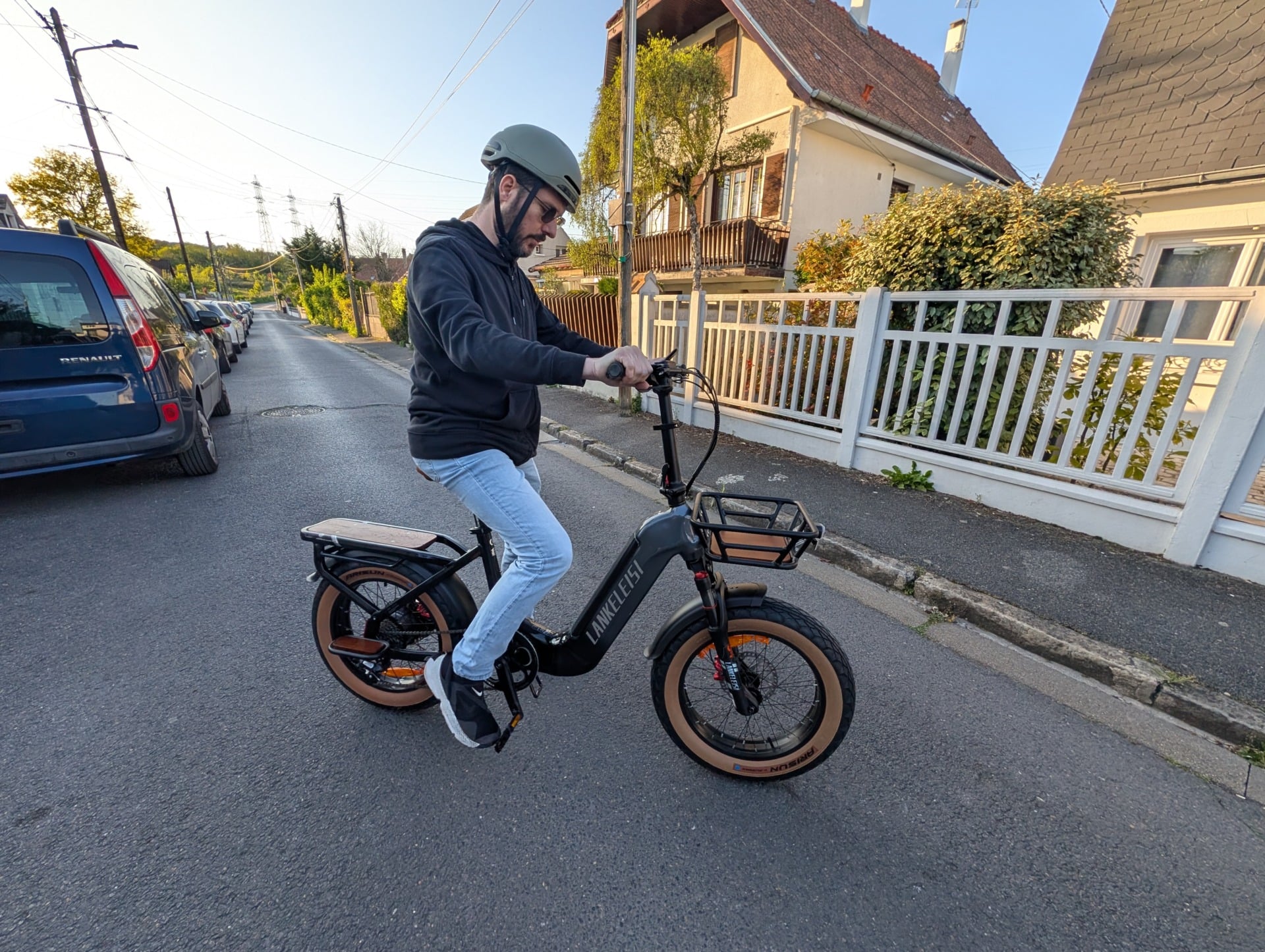 Pxl 20260421 173656972