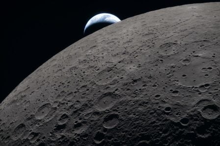 Terre Et Lune