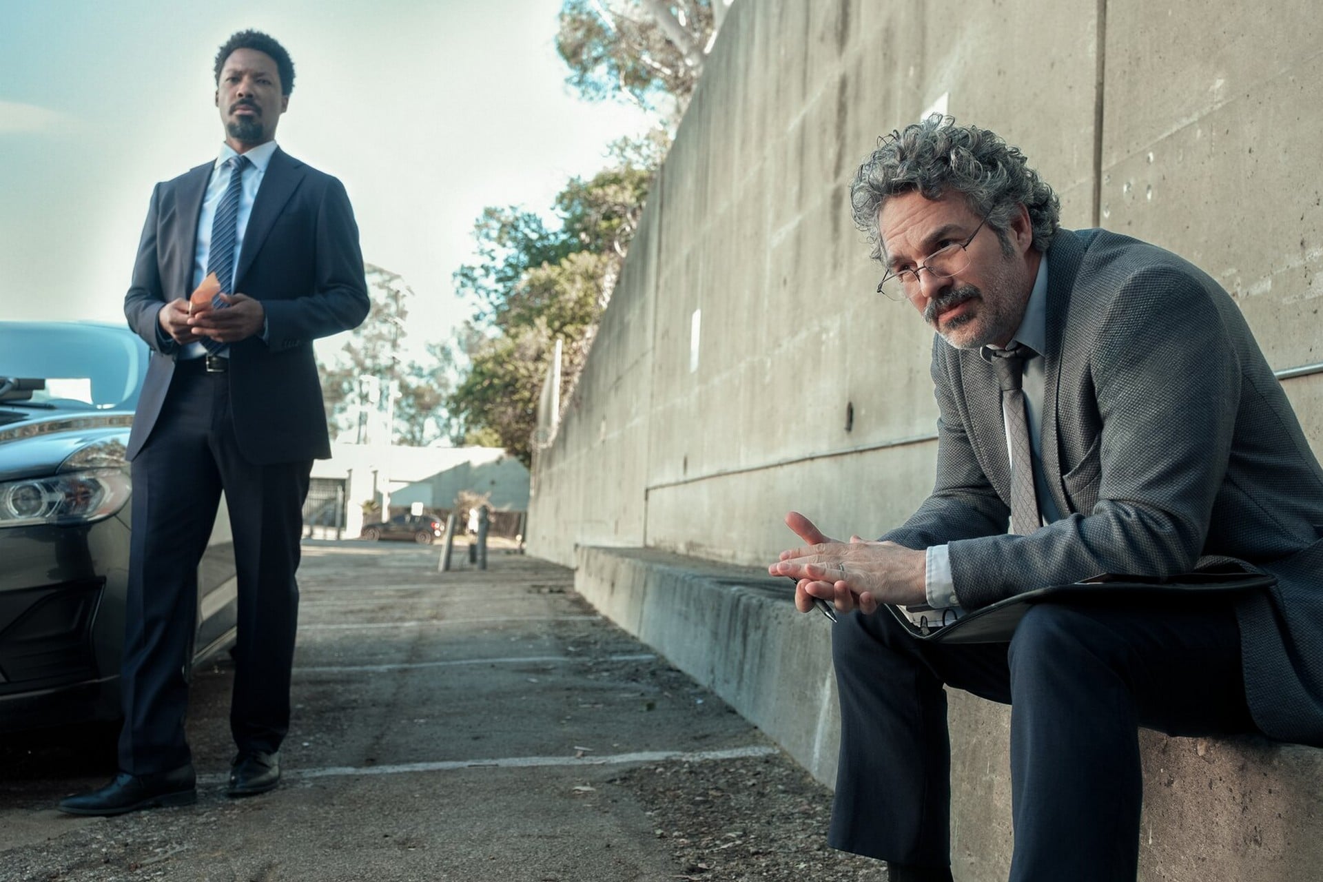 Sur Prime Video, ce thriller classieux avec Chris Hemsworth est déjà une réussite