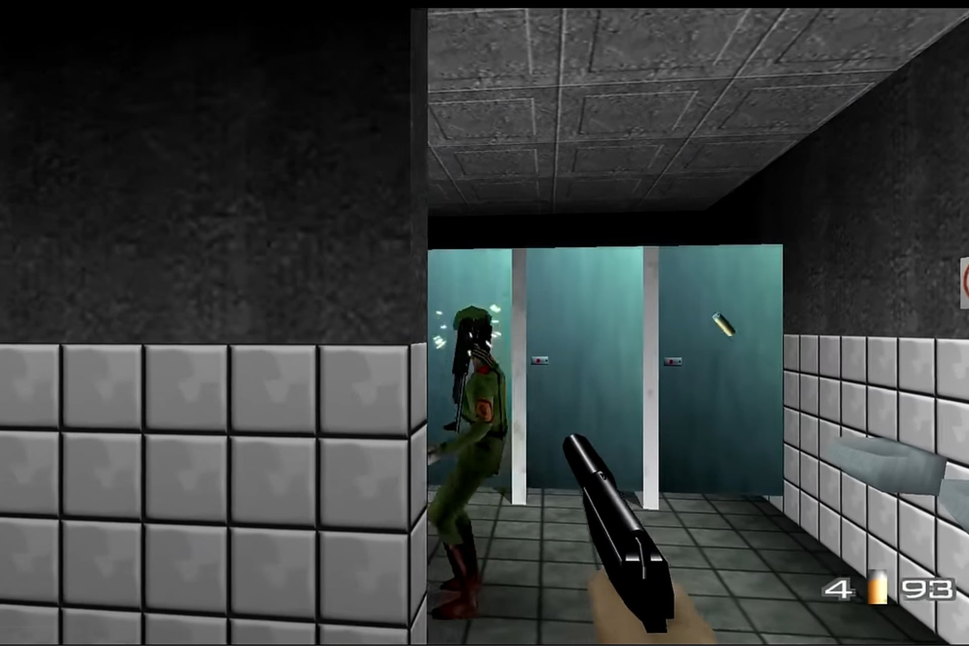 Goldeneye Toilettes