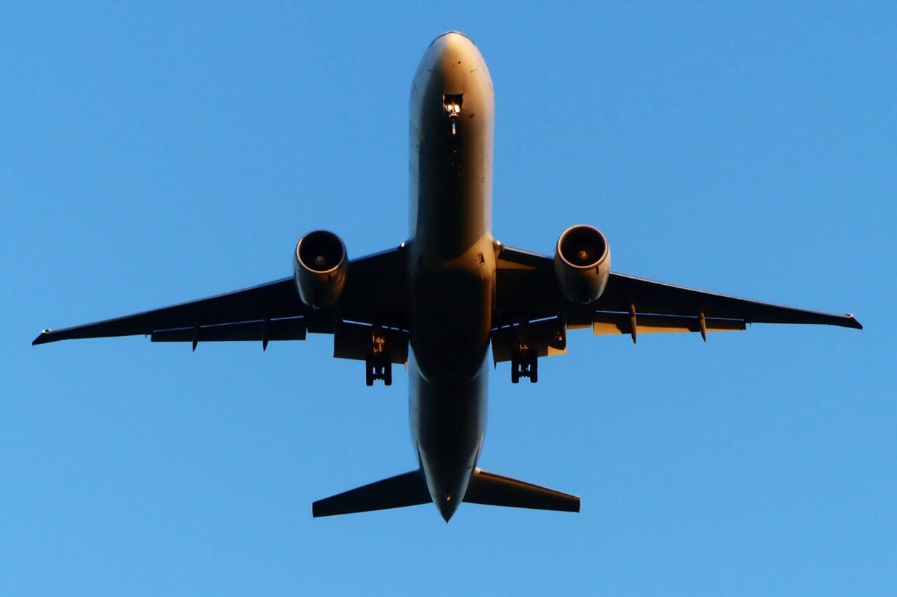 Avion