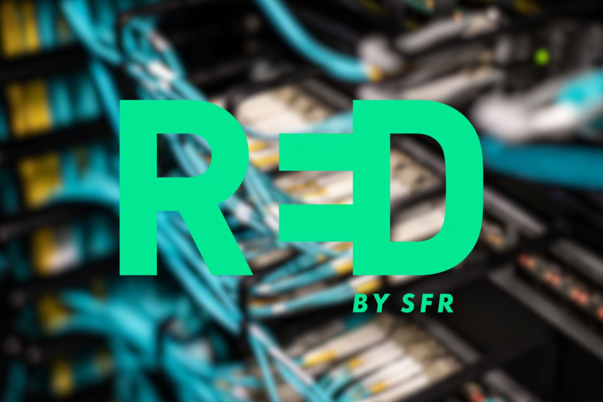 Red By Sfr